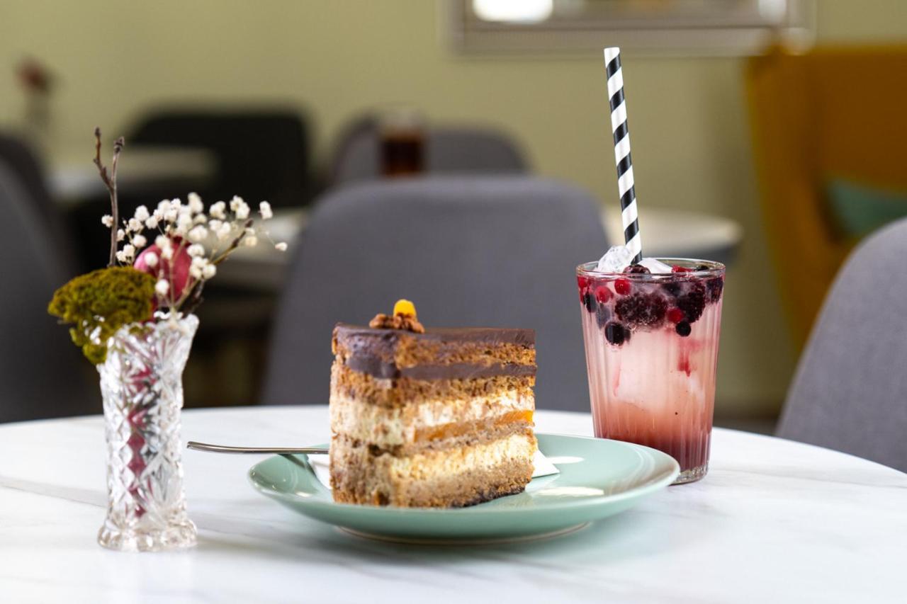 Hotel Kristaly Konferencia & Wellness Ajka Zewnętrze zdjęcie