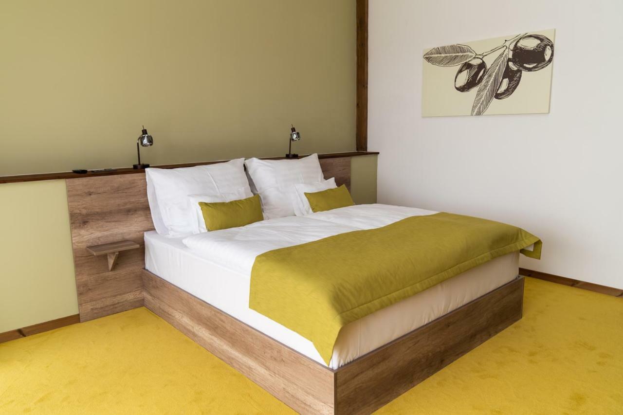 Hotel Kristaly Konferencia & Wellness Ajka Zewnętrze zdjęcie